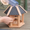 Mangeoire oiseaux fabriquée en France en matériau recyclé et bois français. Natures Market. Oisillon.net Mangeoire oiseaux fabriquée en France en matériau recyclé et bois français. Natures Market. Oisillon.net