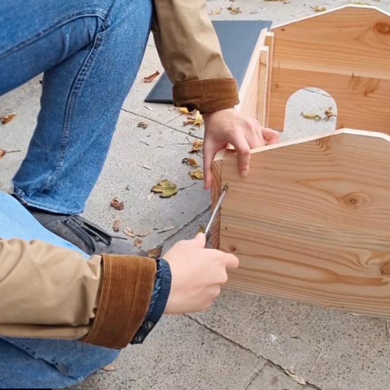 Abri Nichoir pour hérissons fabriqué en France bois et plastique recyclé Made in France Natures market -Oisillon.net-