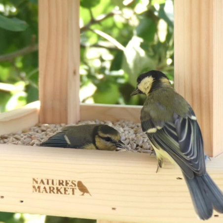 Mangeoire pour oiseaux sur pied poteau bois fabriquée en France toit matériau recyclé Natures Market Oisillon.net